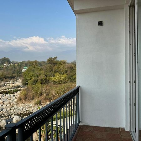 Hotel River Retreat Kangra Eksteriør bilde
