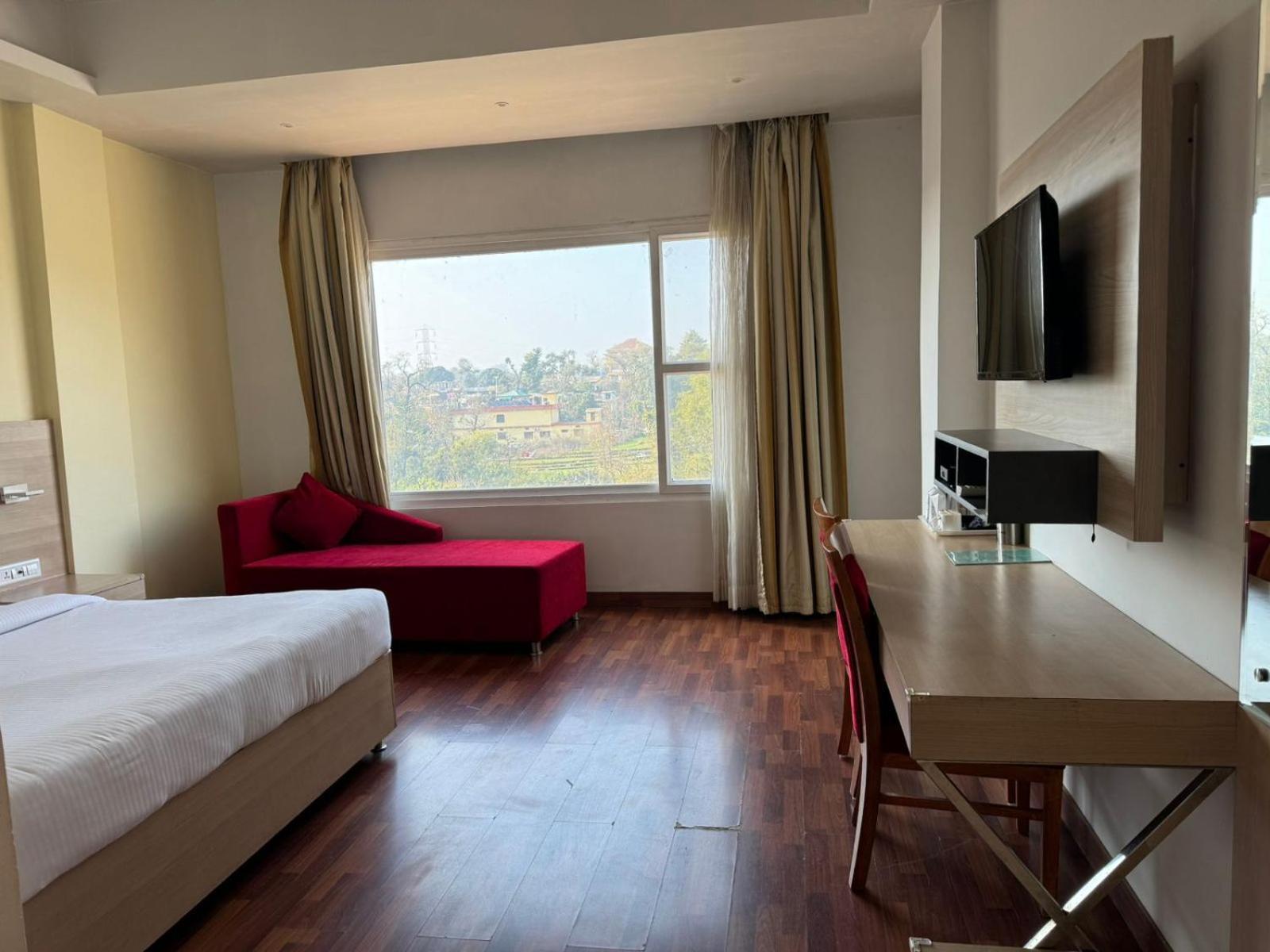 Hotel River Retreat Kangra Eksteriør bilde