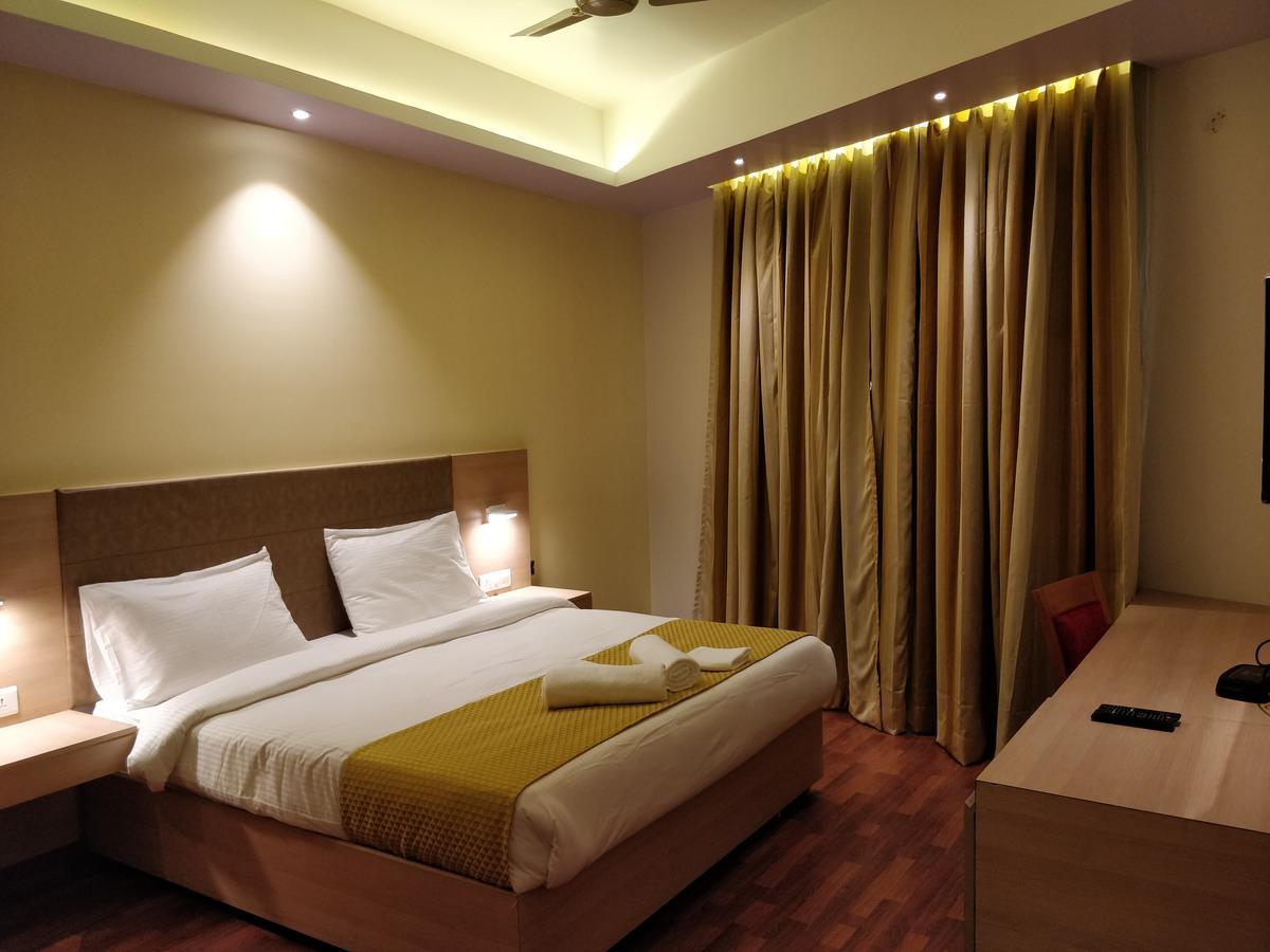 Hotel River Retreat Kangra Eksteriør bilde