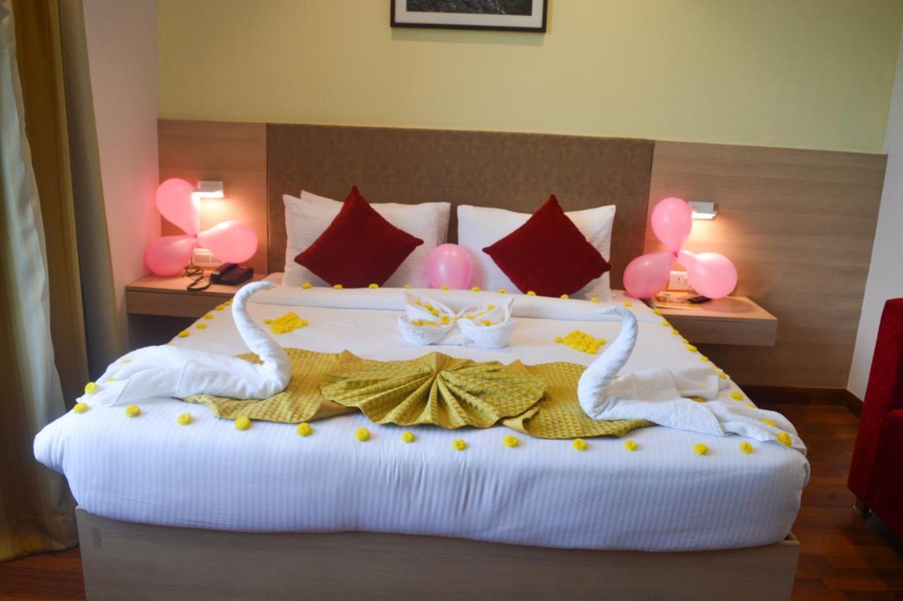 Hotel River Retreat Kangra Eksteriør bilde