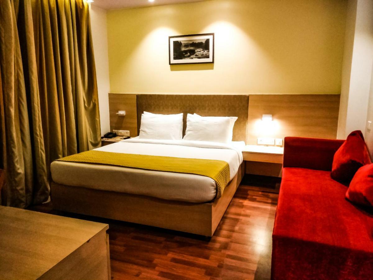 Hotel River Retreat Kangra Eksteriør bilde